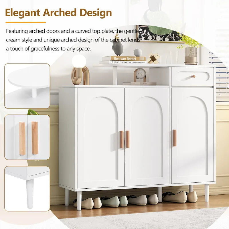 Meuble à chaussures élégant avec portes cintrées et tiroir, buffet de rangement de style crème avec étagères réglables et pieds en bois massif