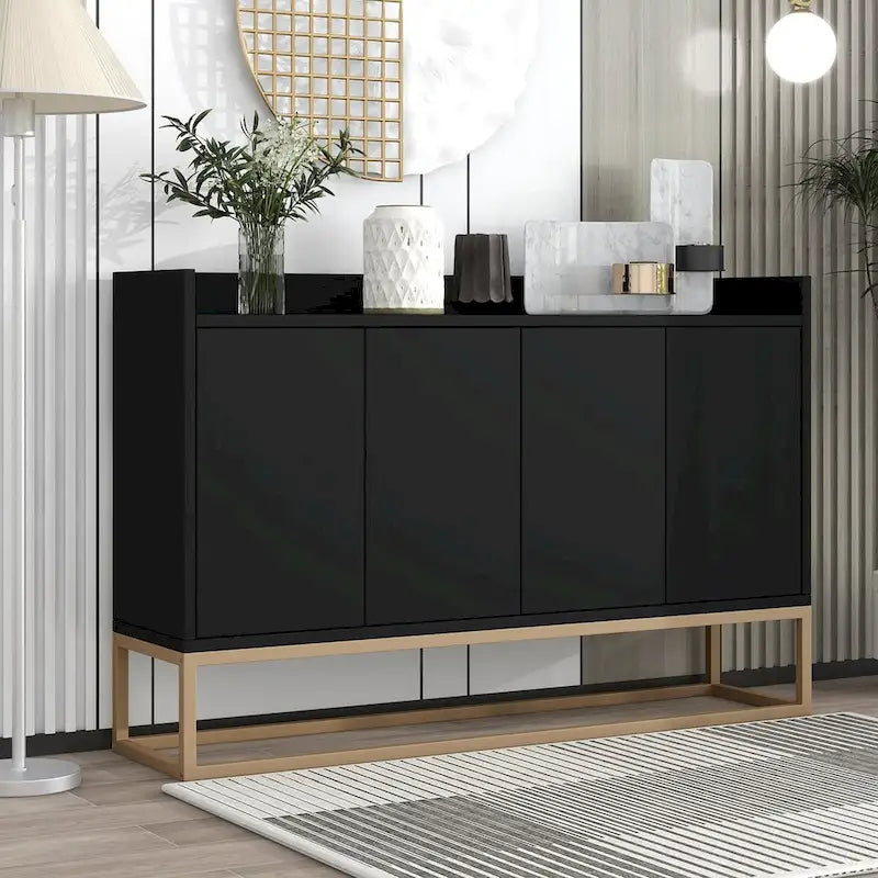 Buffet de cuisine moderne avec grand espace de rangement