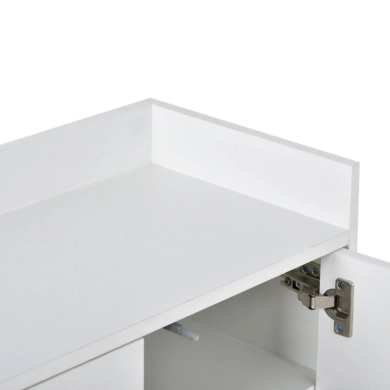 Buffet de cuisine moderne avec grand espace de rangement