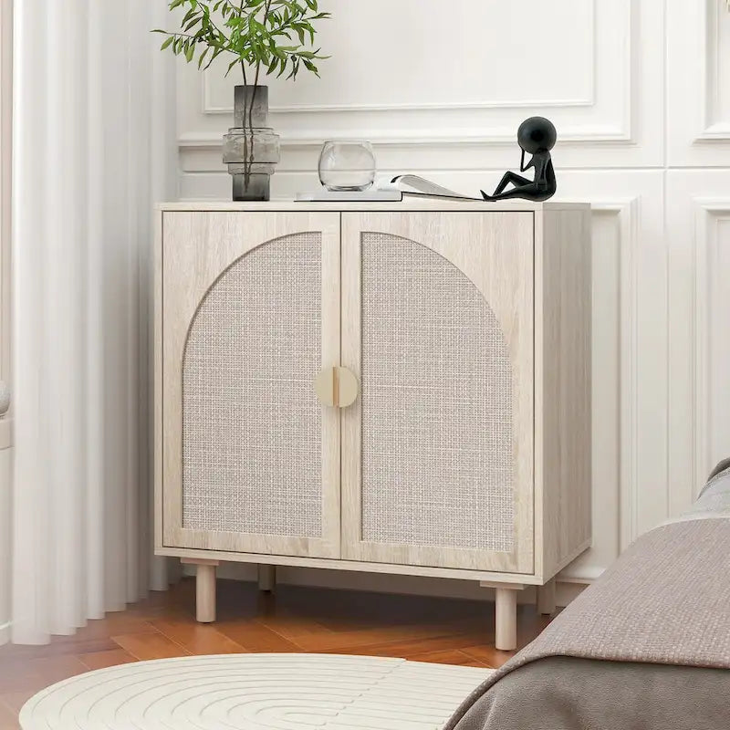 Meuble de rangement 2 portes en bois avec portes en rotin et étagères réglables pour chambre et salon