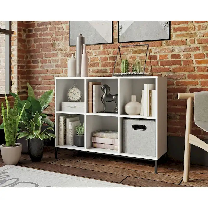 Étagère de rangement à 6 cubes avec compartiments ouverts et base en métal