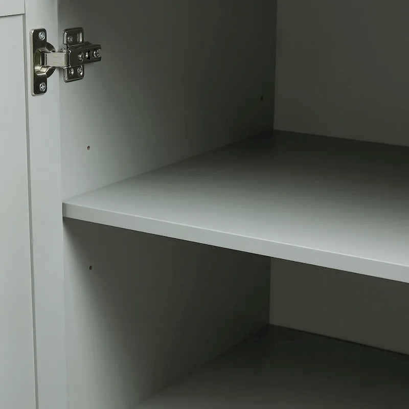 Meuble de salle de bain avec portes