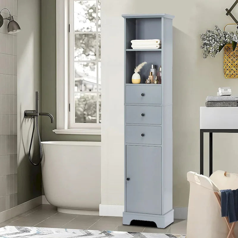 Meuble de rangement haut et étroit pour salle de bain avec une étagère ouverte, trois tiroirs et un placard